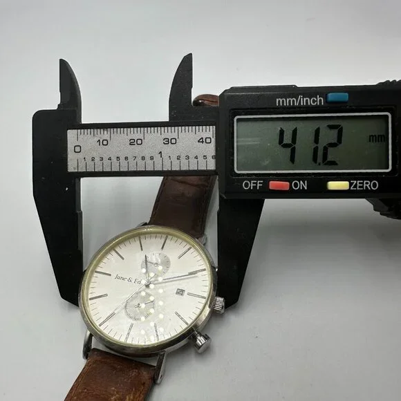 June & Ed Chronograph Watch Men Silver Tone 41MM Dial Date Window New Battery - Picture 7 of 13